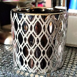 2 Ceramic Silver Embossed Decor Containers